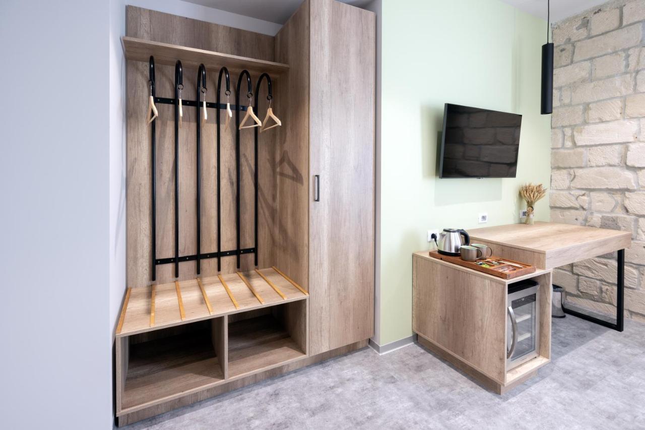Ecodor Hotell Orhei Exteriör bild